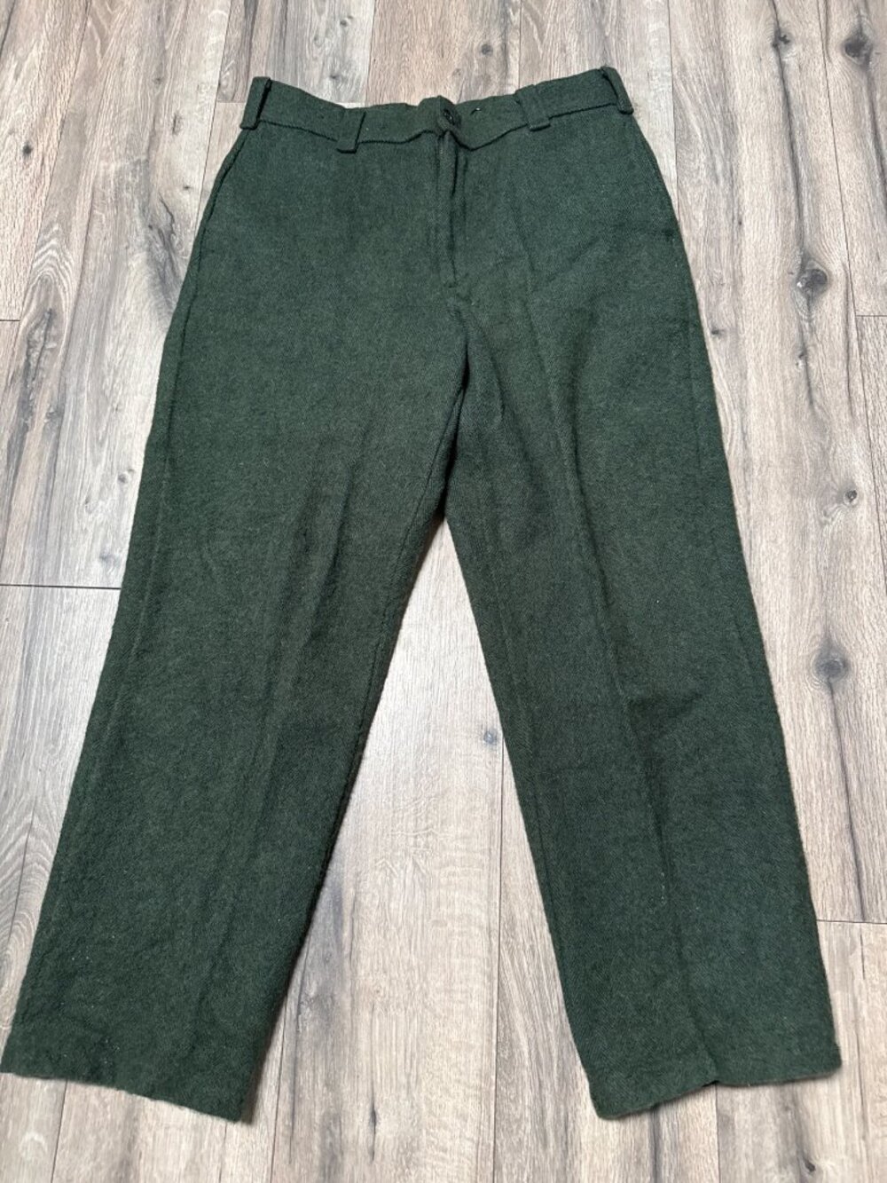 L.L. Bean VTG Mens Wool-Nylon Blend Green Pants Size 38 Made In USA Hunting Wint